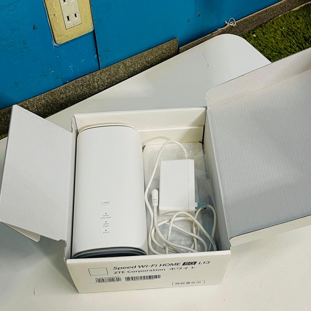 Speed Wi-Fi  5G L13 ホワイト箱と説明書付き