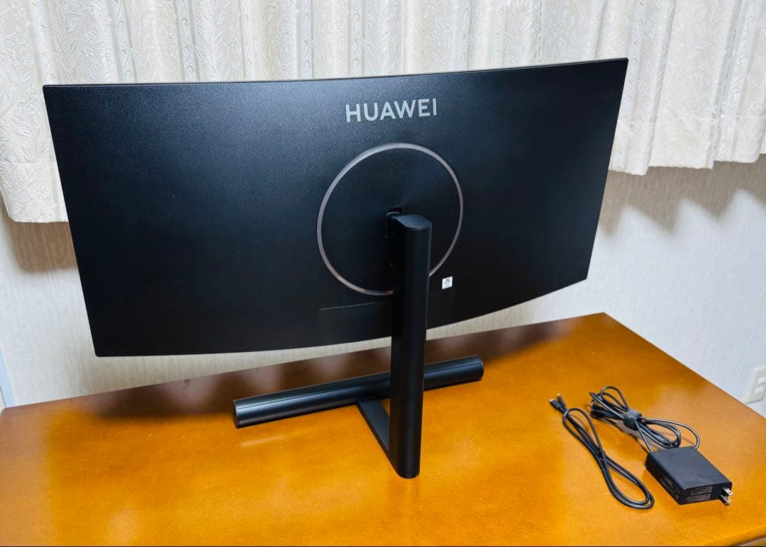 HUAWEI MateView GT 34インチ 曲面ゲーミング