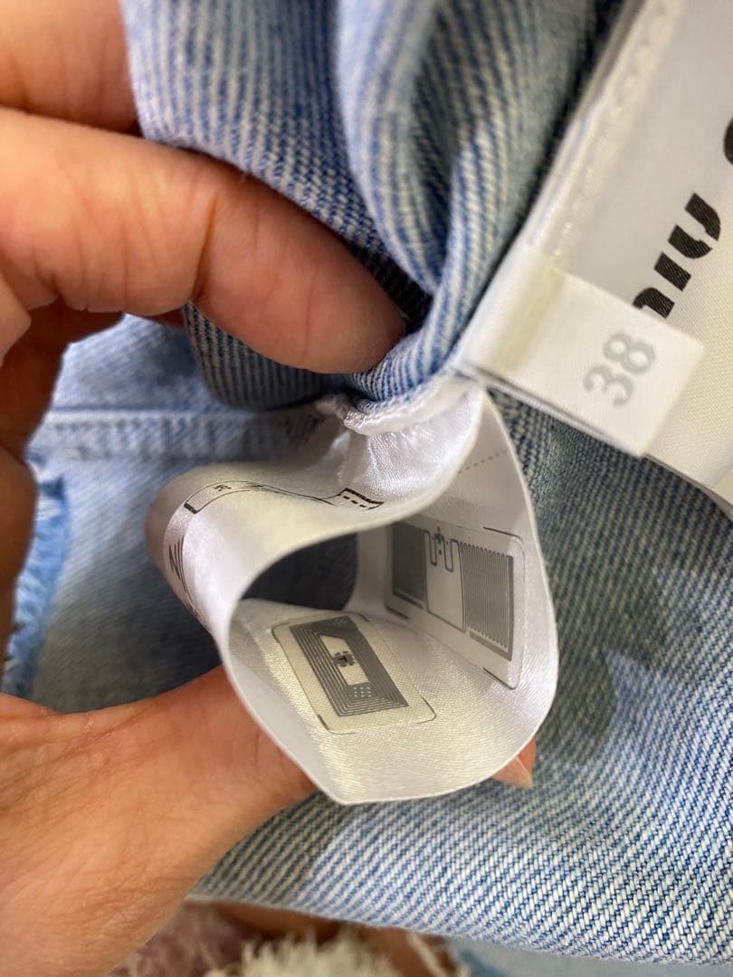 ミュウミュウのデニムジャケット