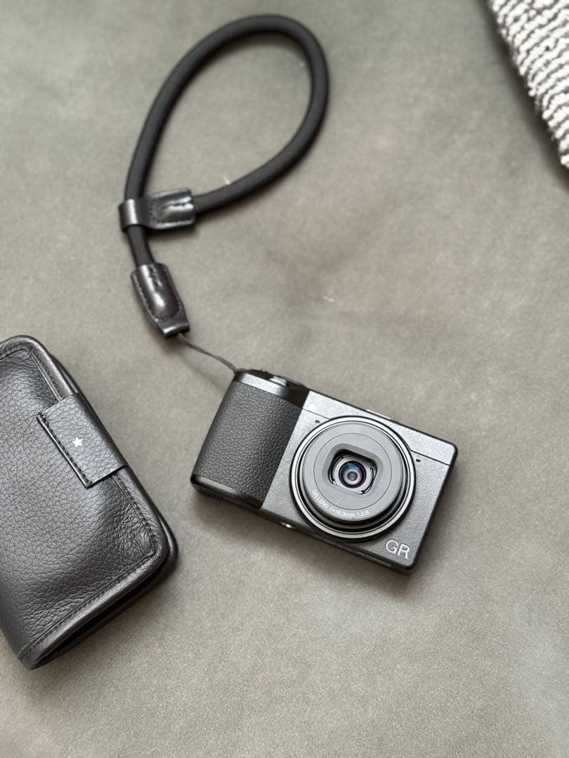 【極美品・シャッター171枚】RICOH GR III HDF+アクセサリセット