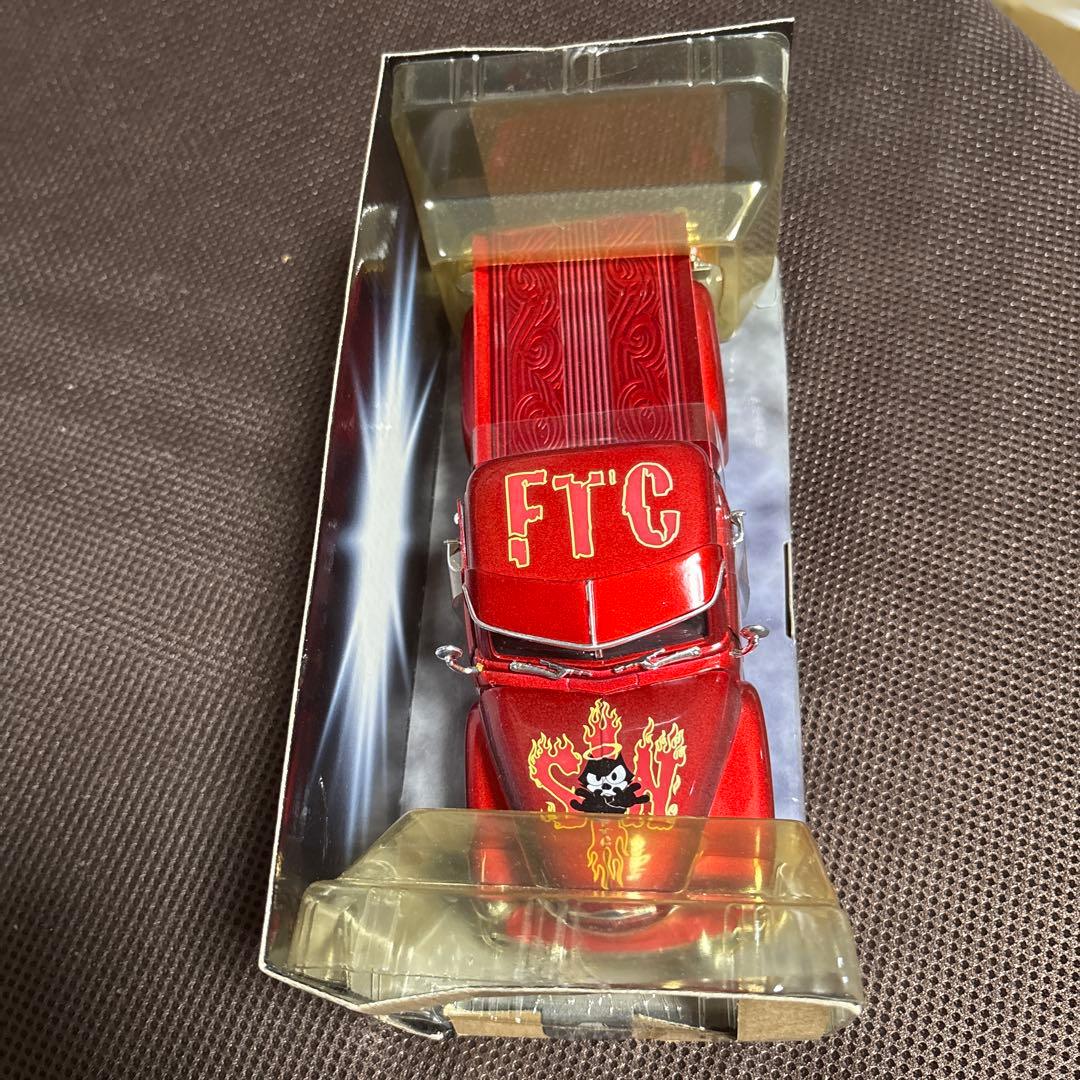 Jadatoys CHEVROLET Pick Up ローライダー