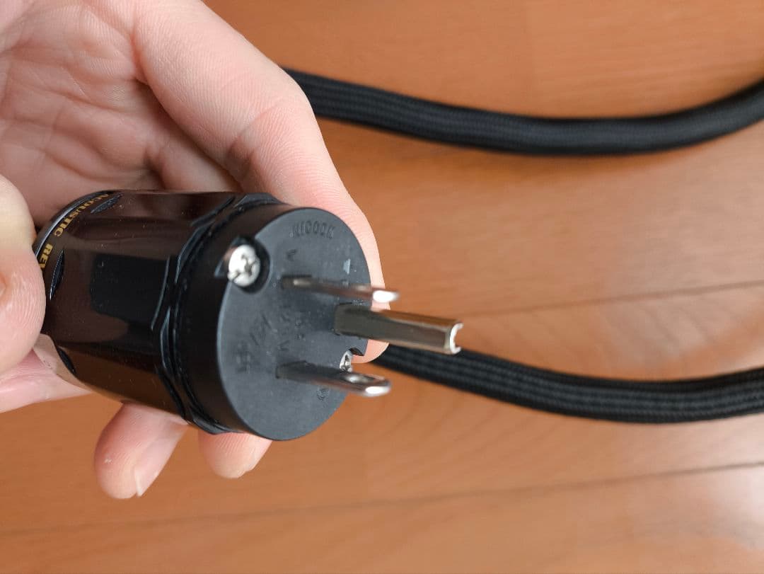 ケーブル・シールド ACOUSTIC REVIVE POWER REFERENCE