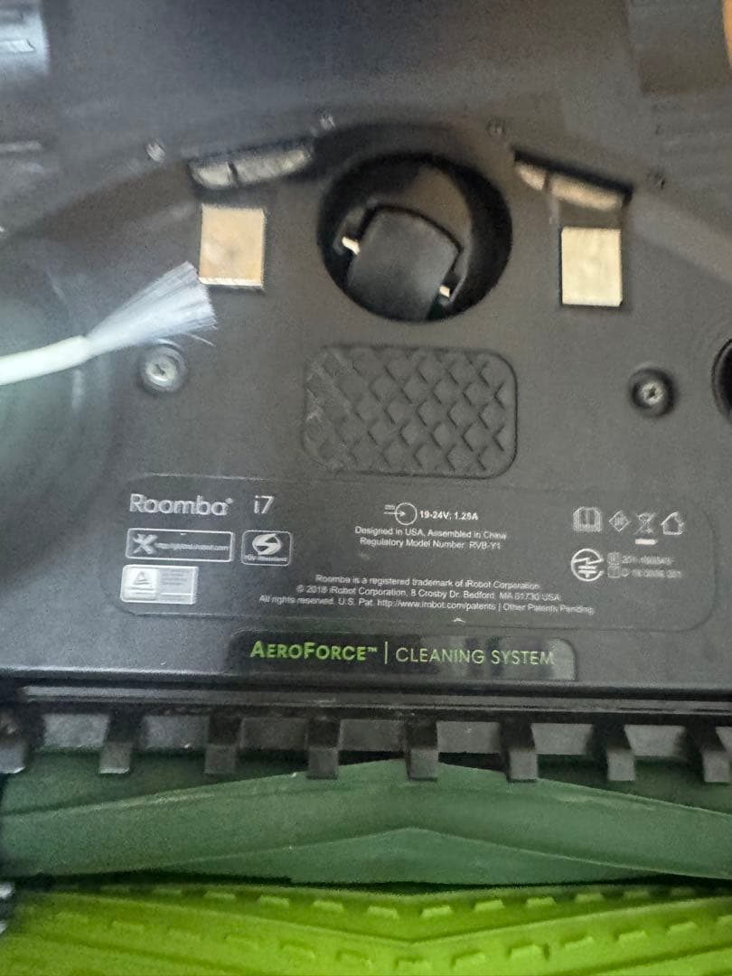 iRobot アイロボット　ルンバ Roomba ロボット掃除機　i7+