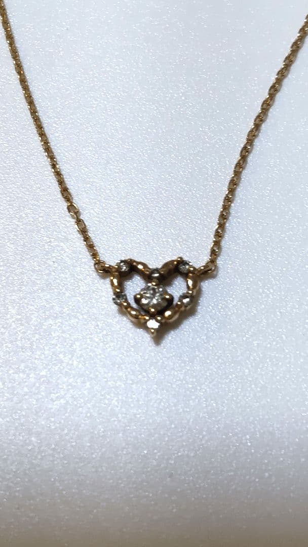 4℃ハート型ダイヤモンドネックレス