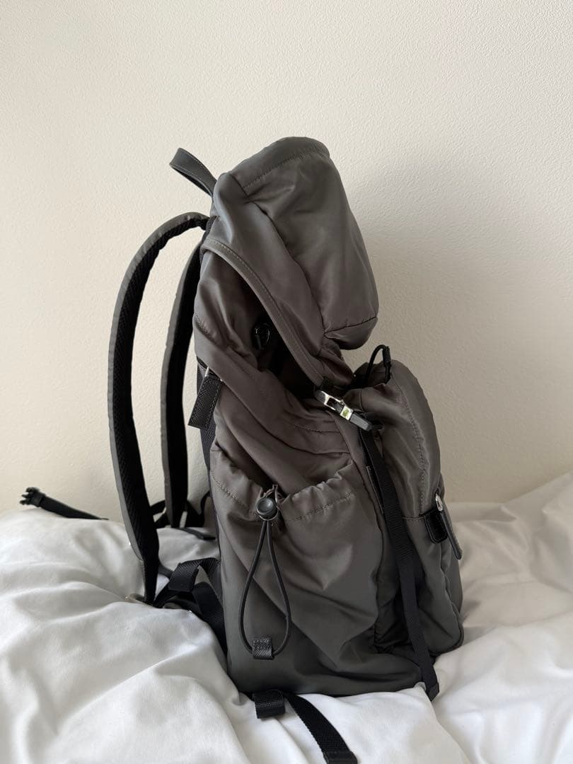 PRADA プラダ　バックパック　2vz090