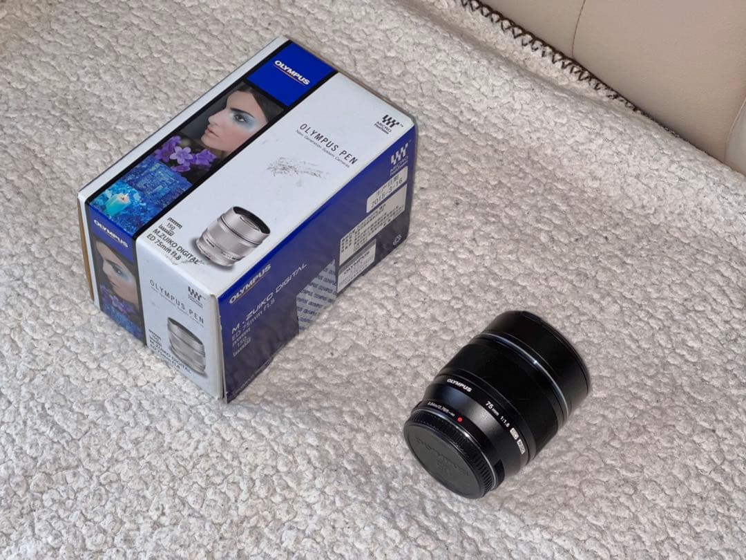 OLYMPUS M.ZUIKO 75mm F1.8 黒　マイクロフォーサーズ