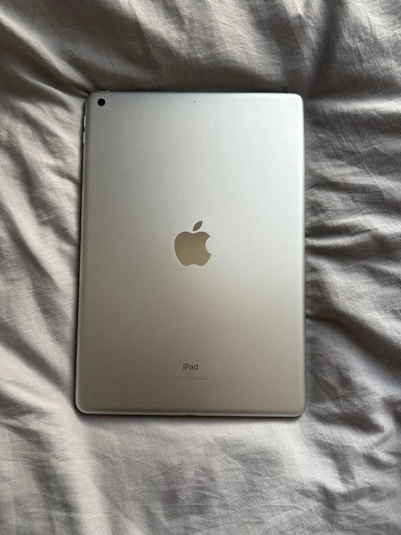 iPad 第8世代　Wi-Fiモデル　128GB Apple pencil付き