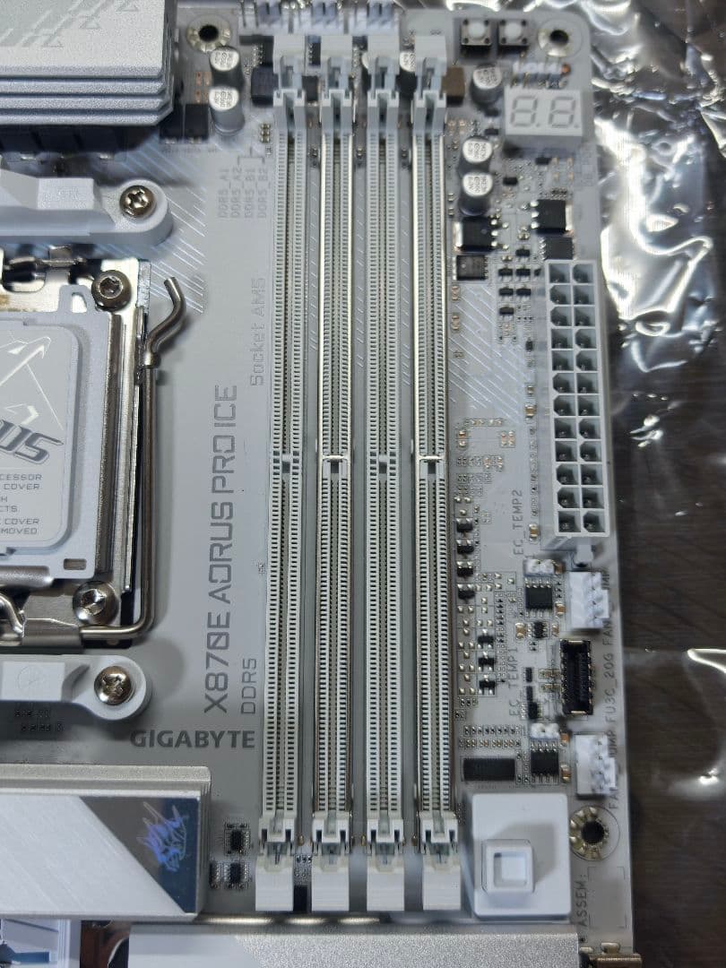 マザーボード Gigabyte X870E Aorus Proice Motherboard