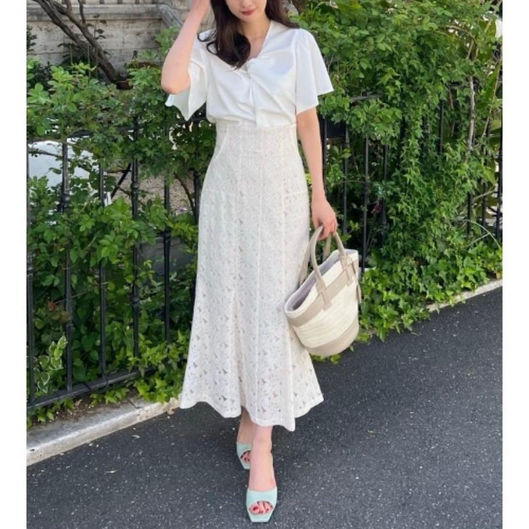 her lip to ♡ Palma Tote Bag