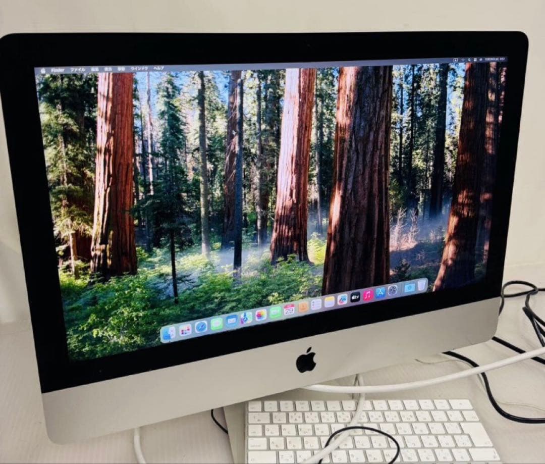 10h56 Apple iMac A2116 Core i3 メモリ8GB