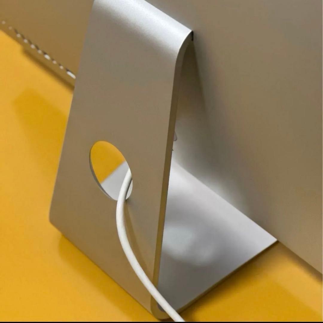 iMac Mid 2011 27インチ　キーボード・マウス付き