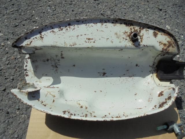 ホンダ　Z50M　モンキー　中期　角タンク　本物　レストアベース　補修　塗装用