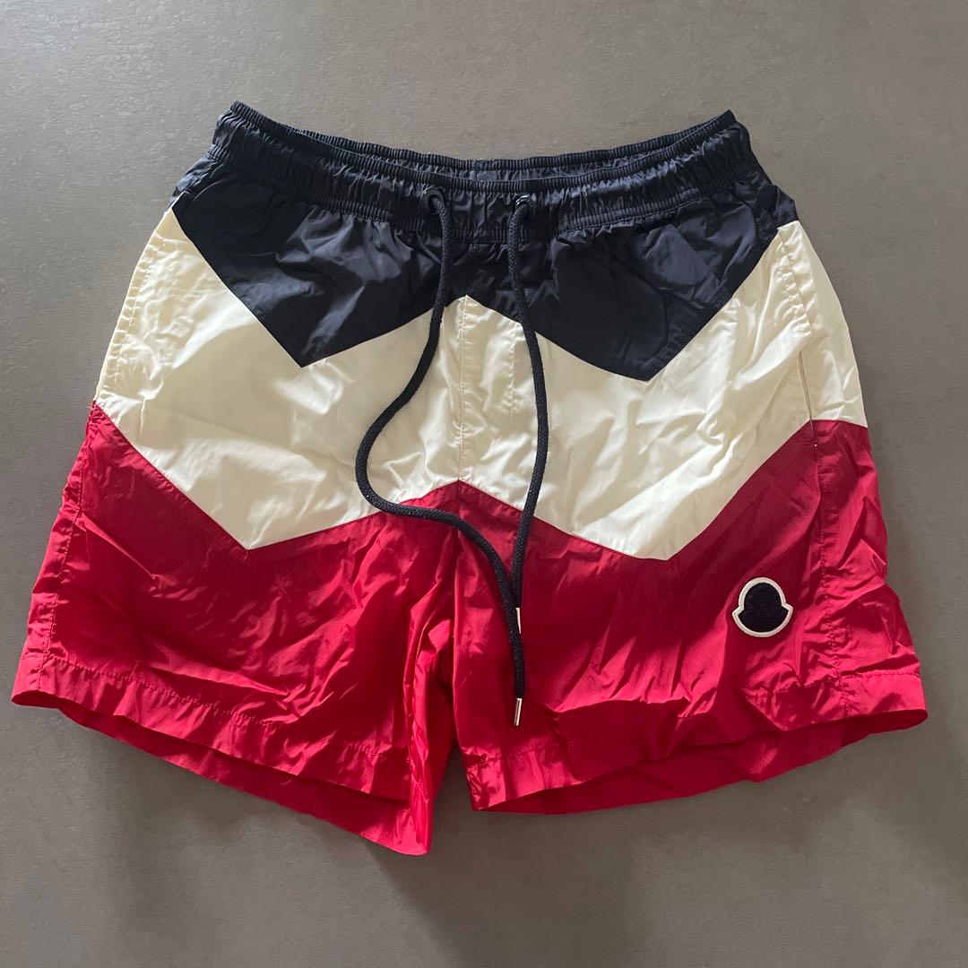 MONCLER【モンクレール】ショートパンツ❗️期間限定掲載❗️