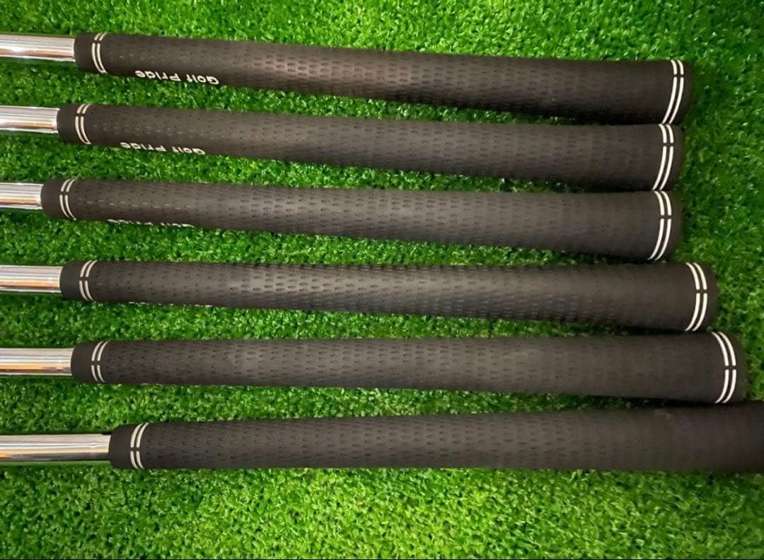 ブリヂストンゴルフ　TOUR B　X-BLADE