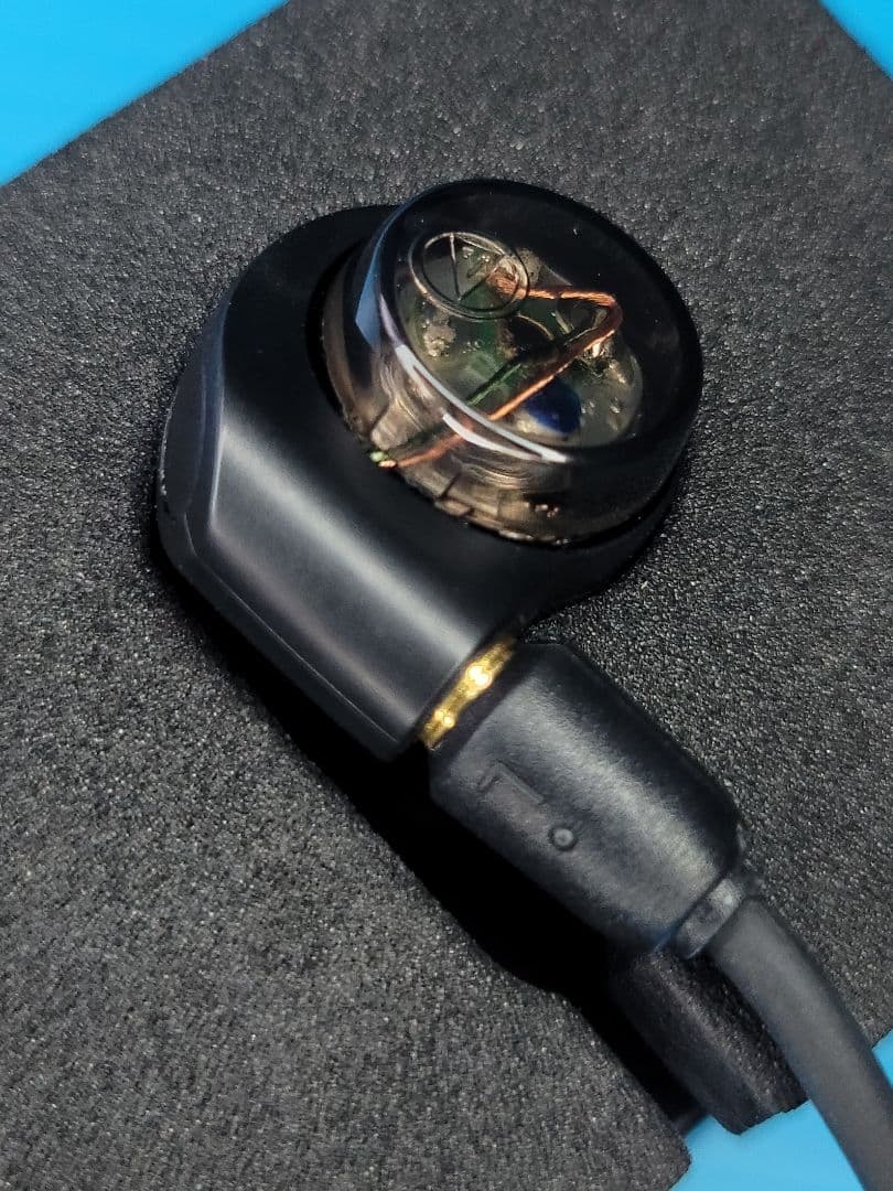 【美品】オーディオテクニカ audio-technica ATH-E40