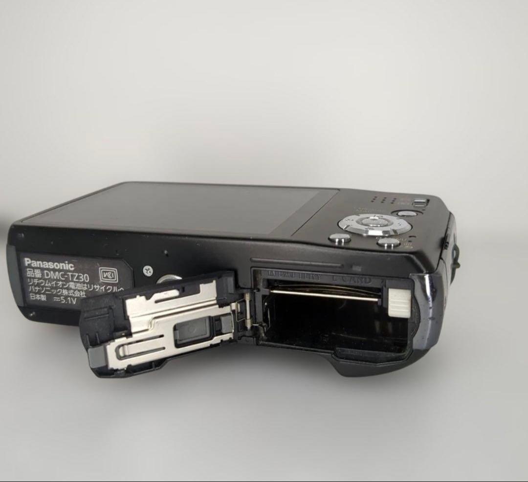 Panasonic LUMIX DMC-TZ30 コンパクトデジタルカメラ