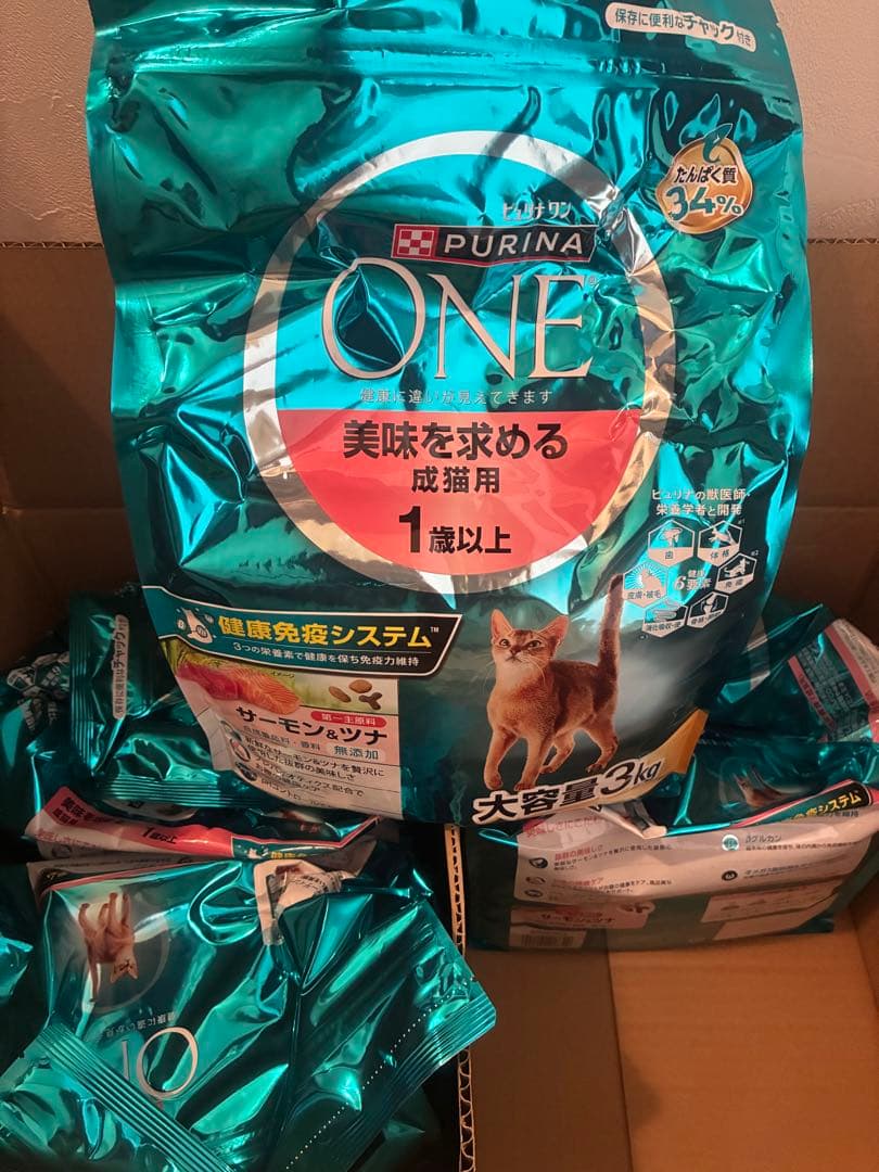 ピュリナワン　美味を求める成猫用　サーモン＆ツナ 3kg×4個=12キロ