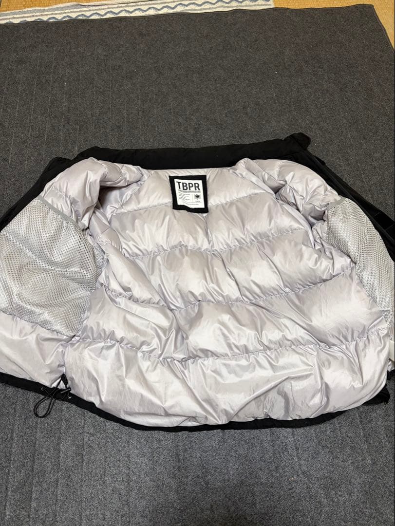 tightbooth モンスターパーカー