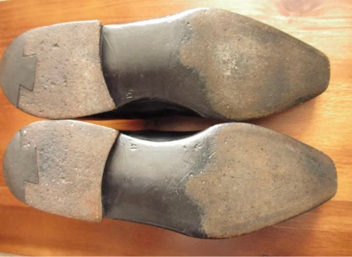 ジンターラ　靴