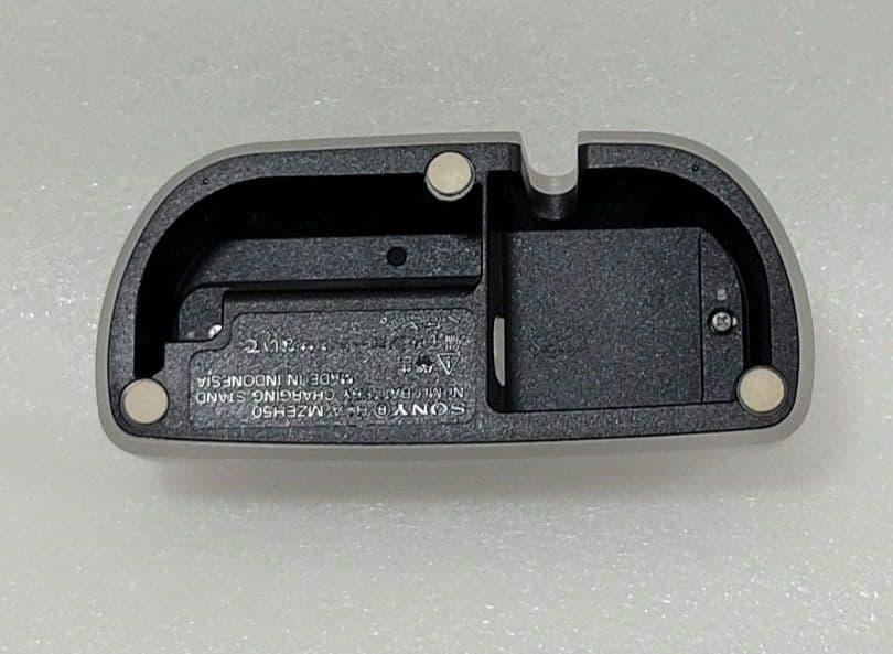 【ジャンク】SONY Hi-MD WALKMAN MZ-EH50　充電池付き