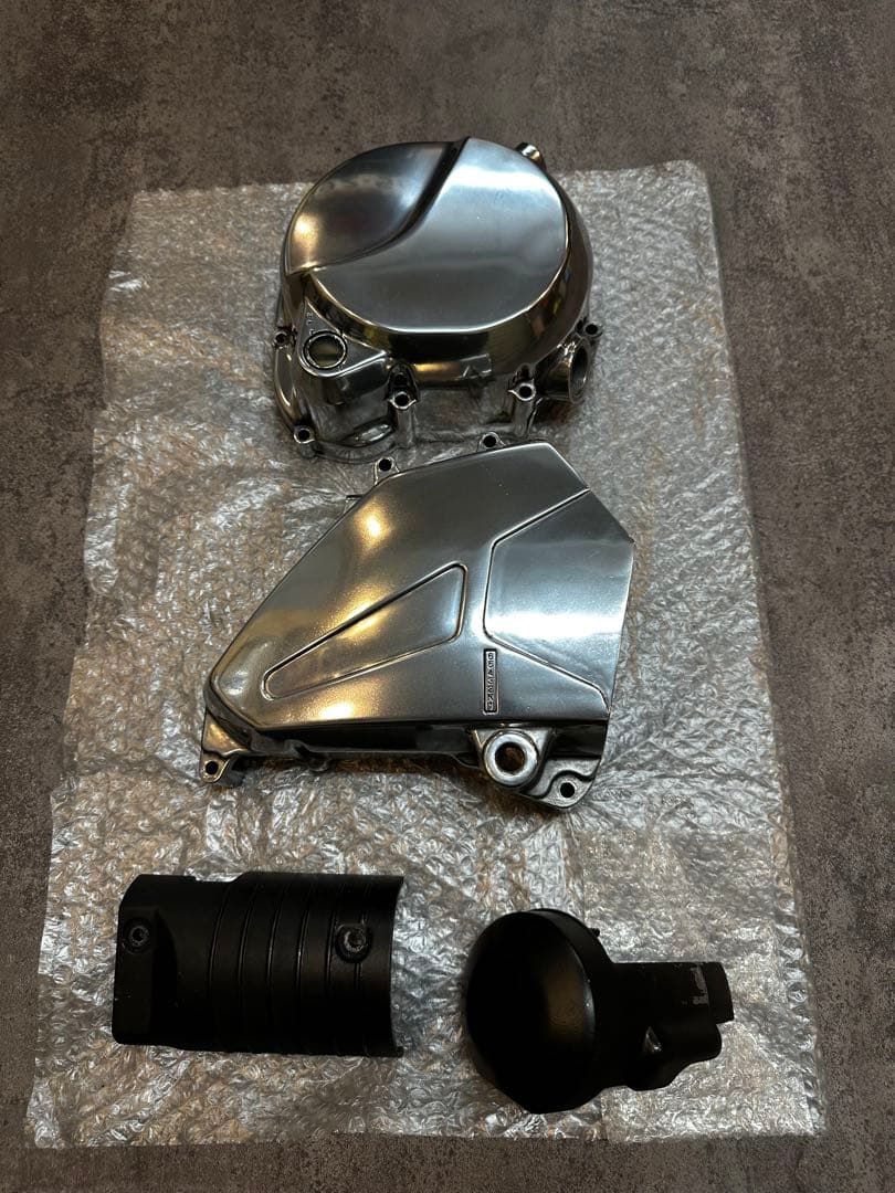 ゼファー400/ゼファーχクラッチケース　スプロッケトカバー　3点セットバフ加工