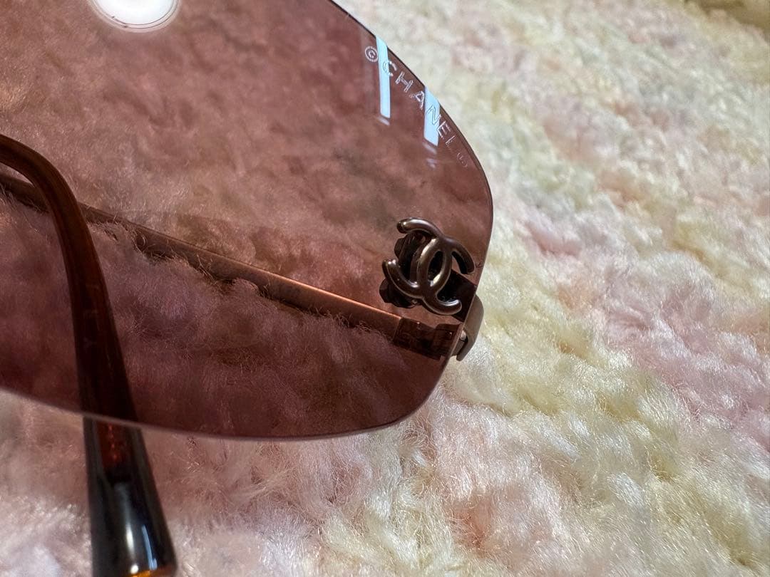 美品✨️【CHANEL】リムレス サングラス 4002 ココマーク 中古