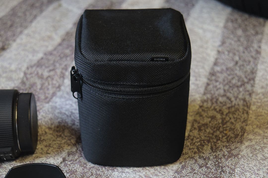 SIGMA ZOOM 17-50mm F2.8 EX DC OS HSM麦