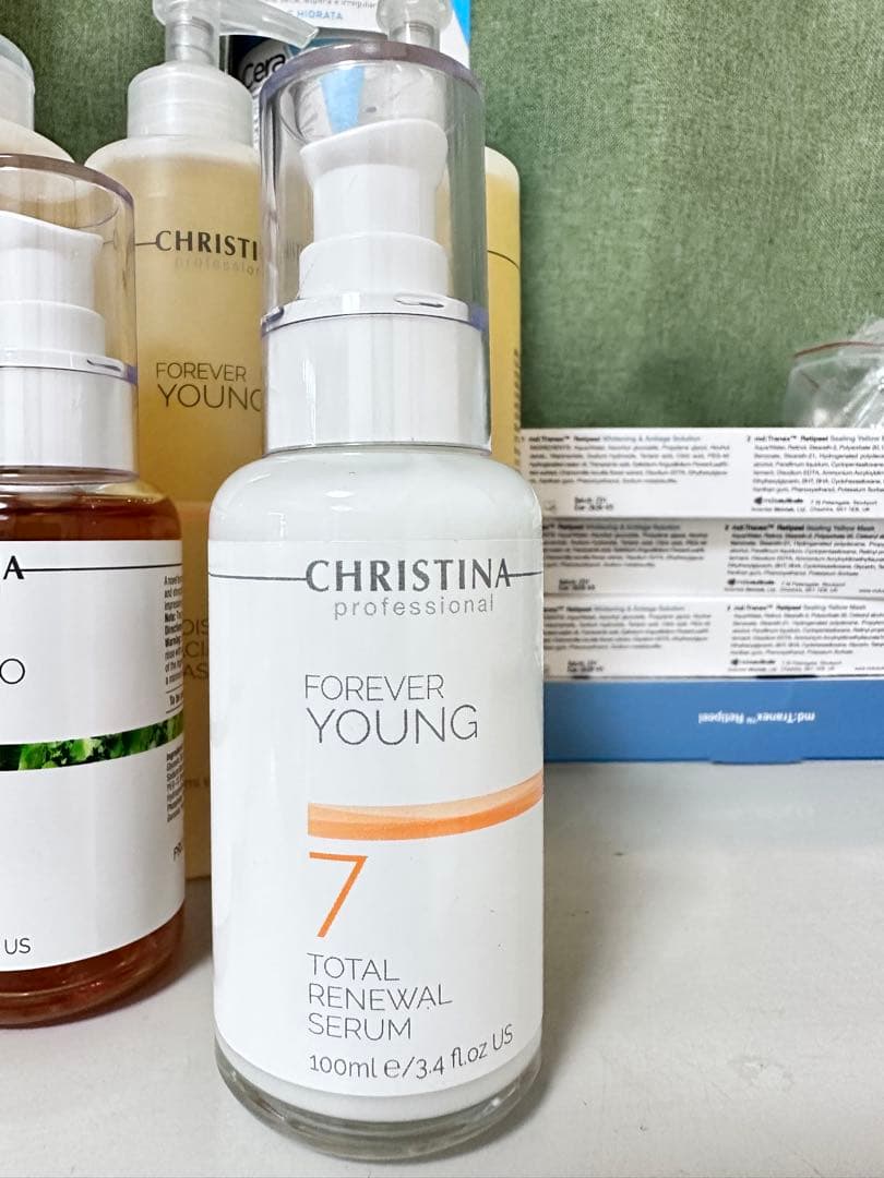 クリスティーナ フォーエバーヤング トータル リニューアル セラム
