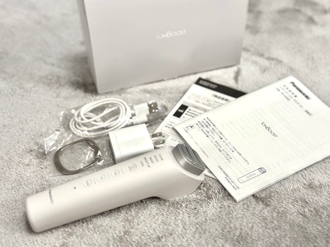 【美品】パナソニック美顔器イオンブーストマルチEX EH-SS85-W