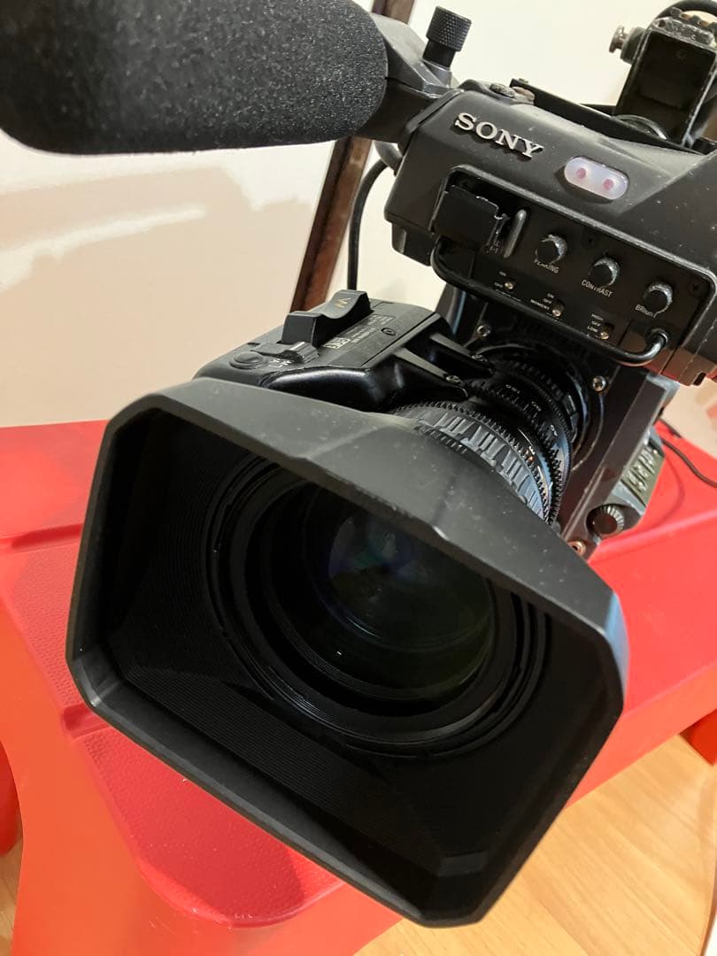 【ジャンク】ソニーHDCAMカムコーダーHDW-750（ケース付き）