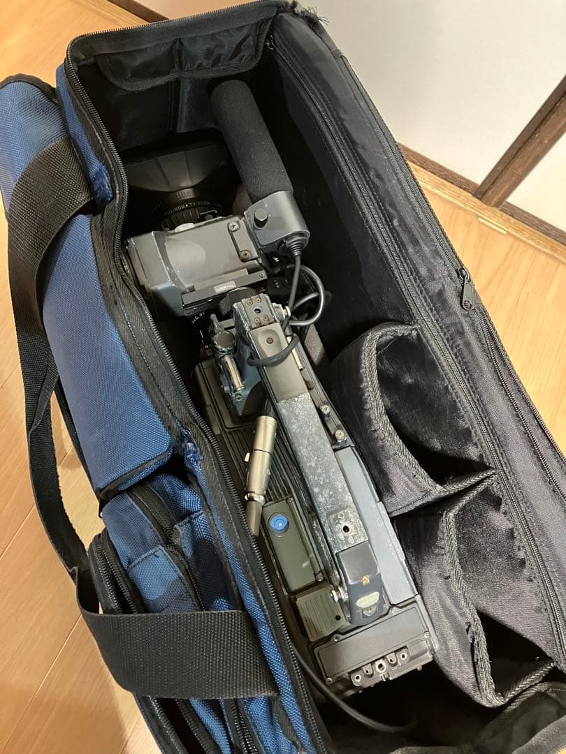 【ジャンク】ソニーHDCAMカムコーダーHDW-750（ケース付き）