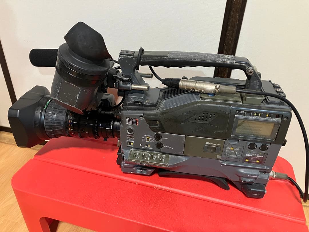 【ジャンク】ソニーHDCAMカムコーダーHDW-750（ケース付き）