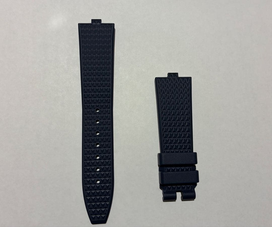 ヴァシュロンコンスタンタン　ネイビー ラバーベルト