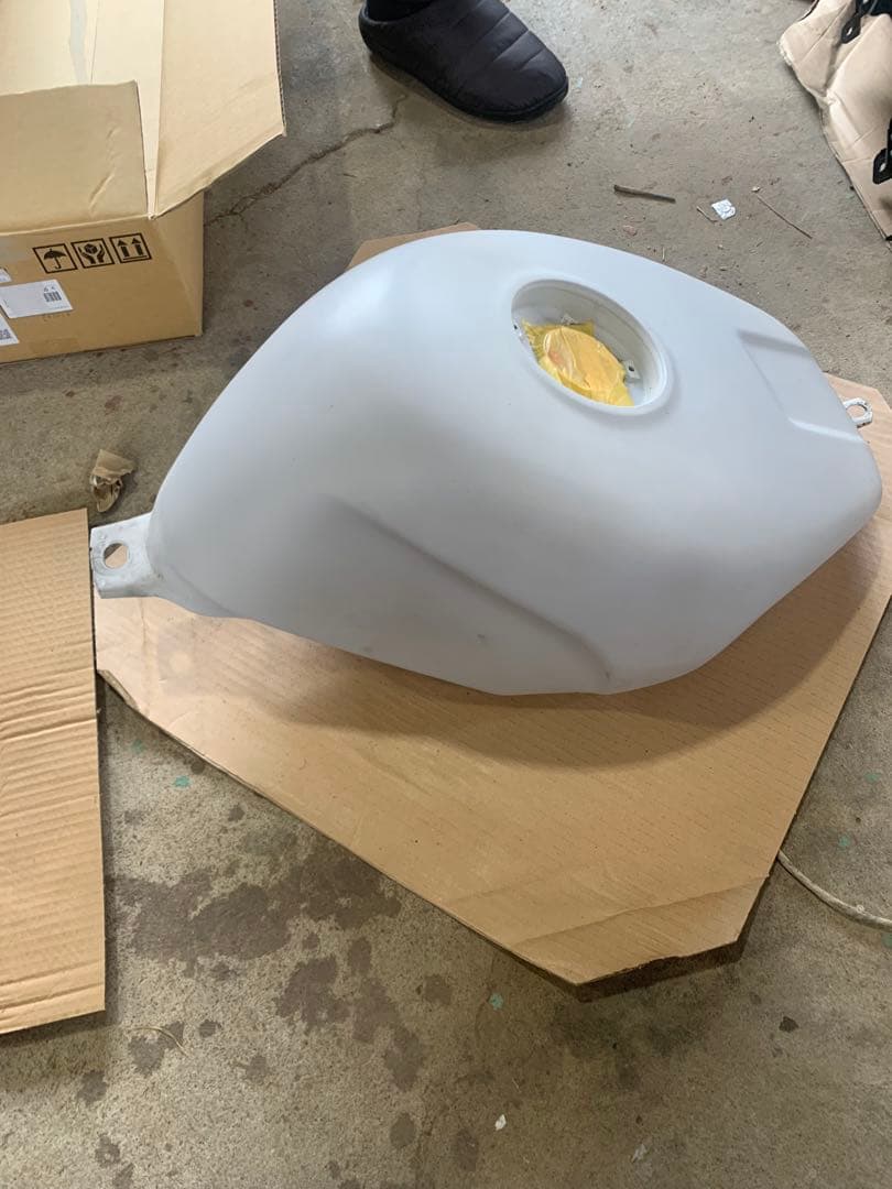 CBR250RR MC22 規制前　純正タンク　サフ塗装済み