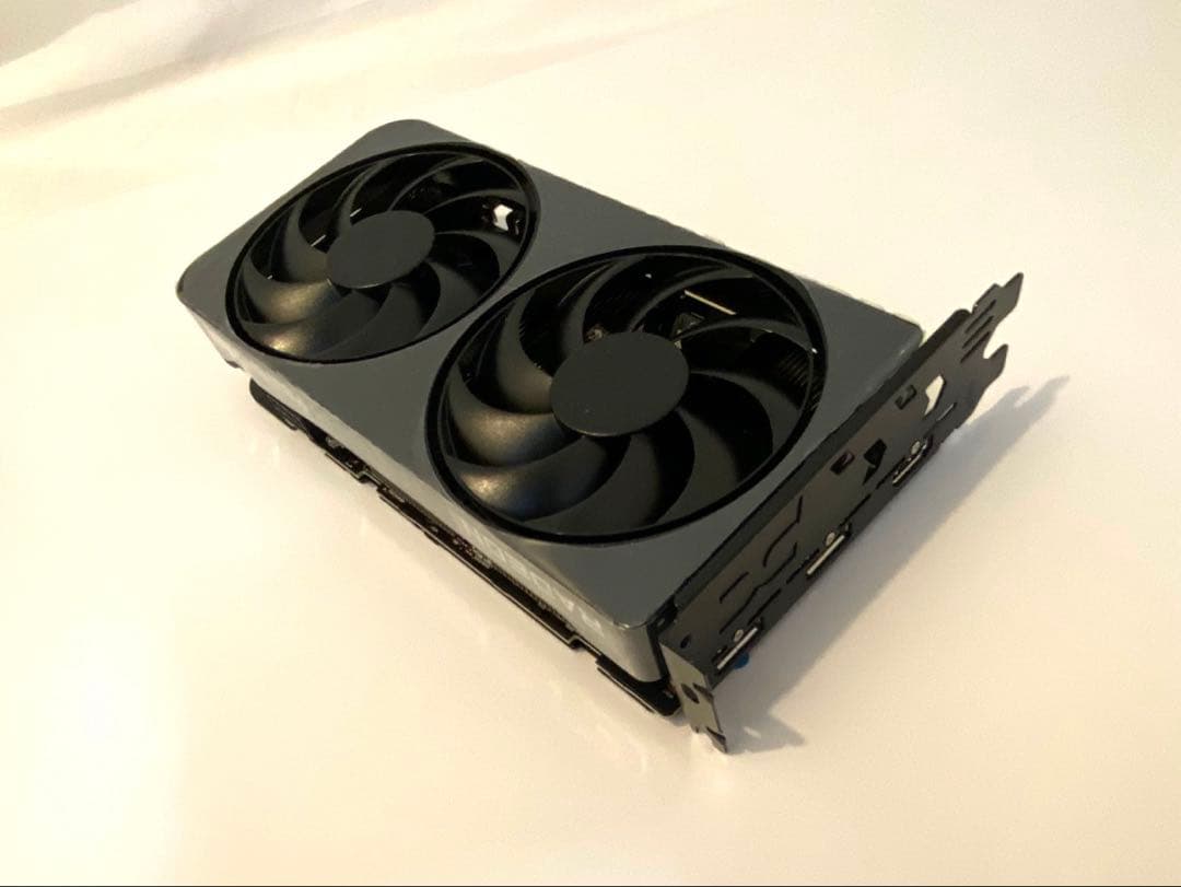 玄人志向 AMD Radeon RX9060XT グラボ 16GB