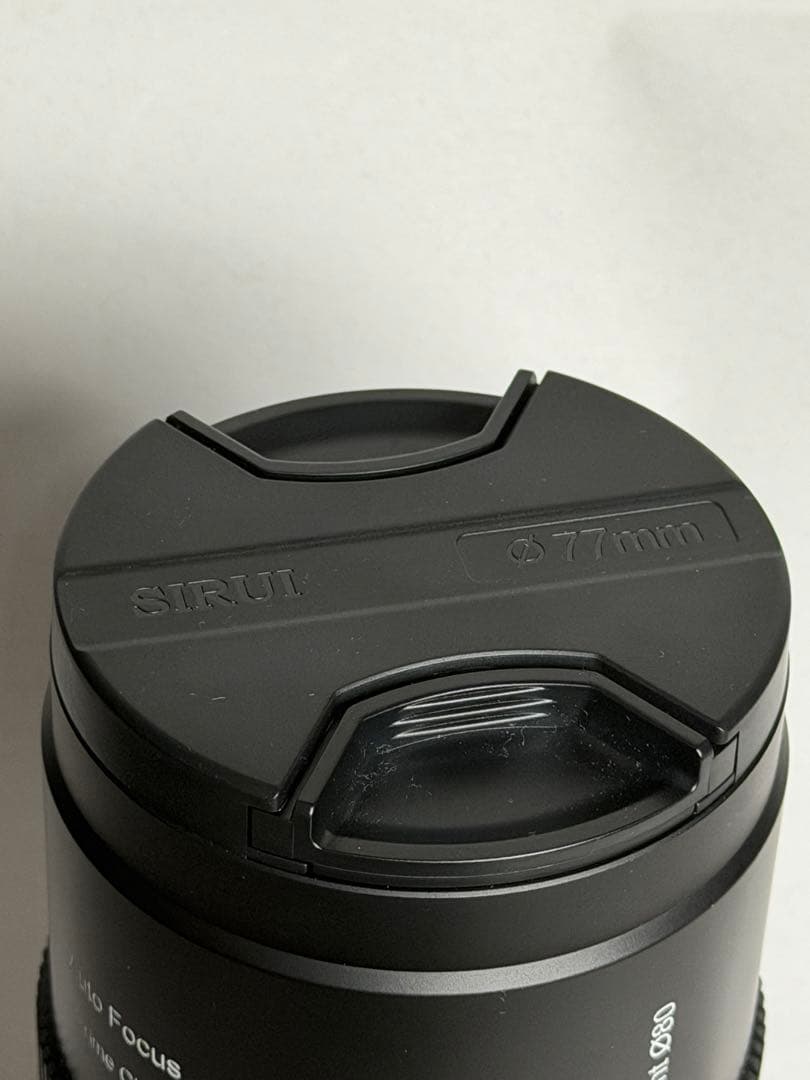 SIRUI 40mm T1.8 1.33x アナモルフィックレンズ Eマウント