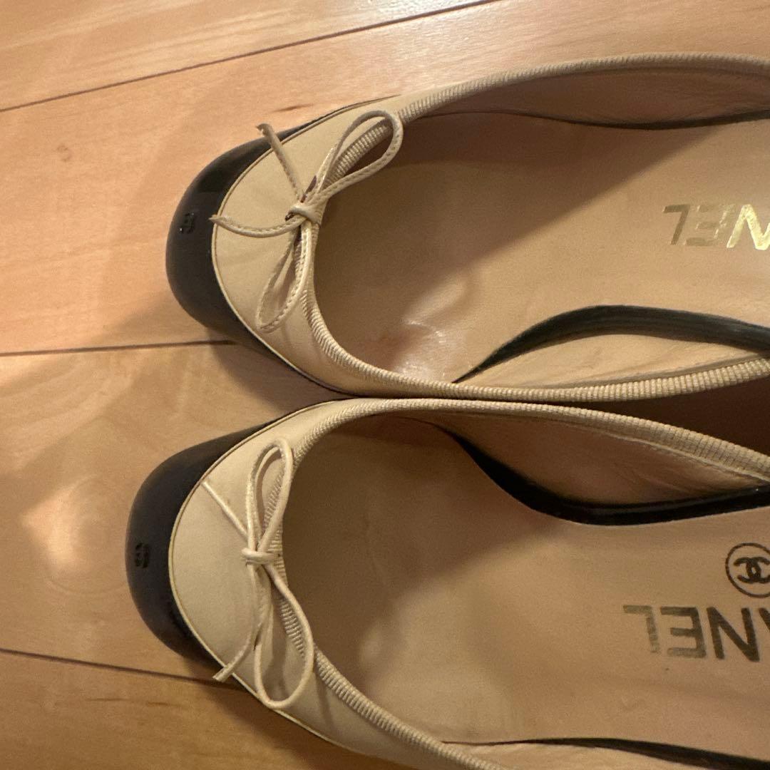 CHANEL ベージュ/ブラック ミュール　36.5