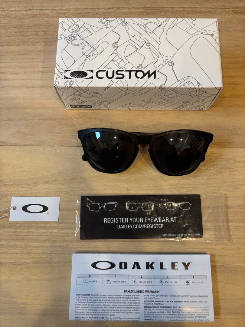 OAKLEY FROGSKINS Custom サングラス ブラック