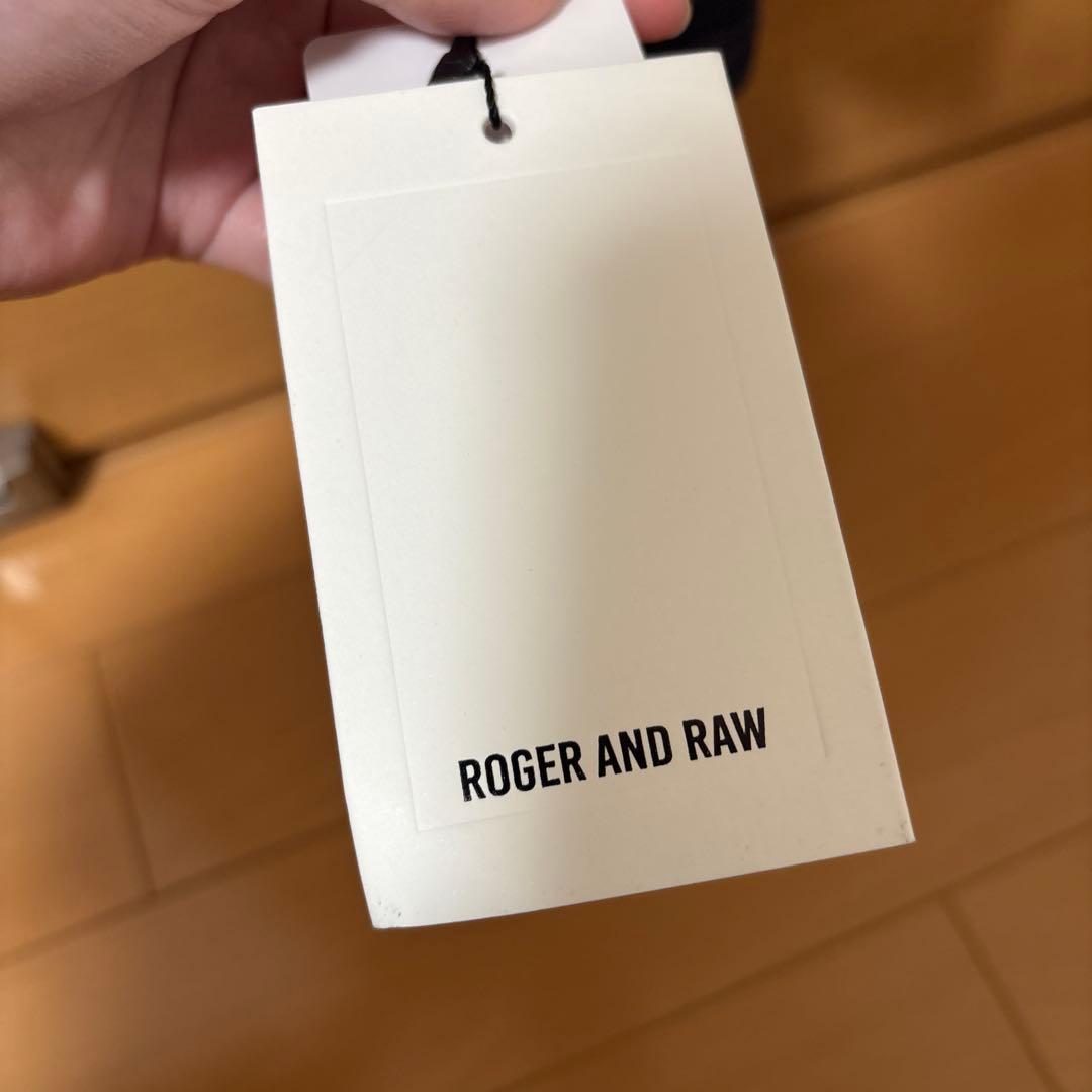 ROGER AND RAWハーフジップニットロングワンピース