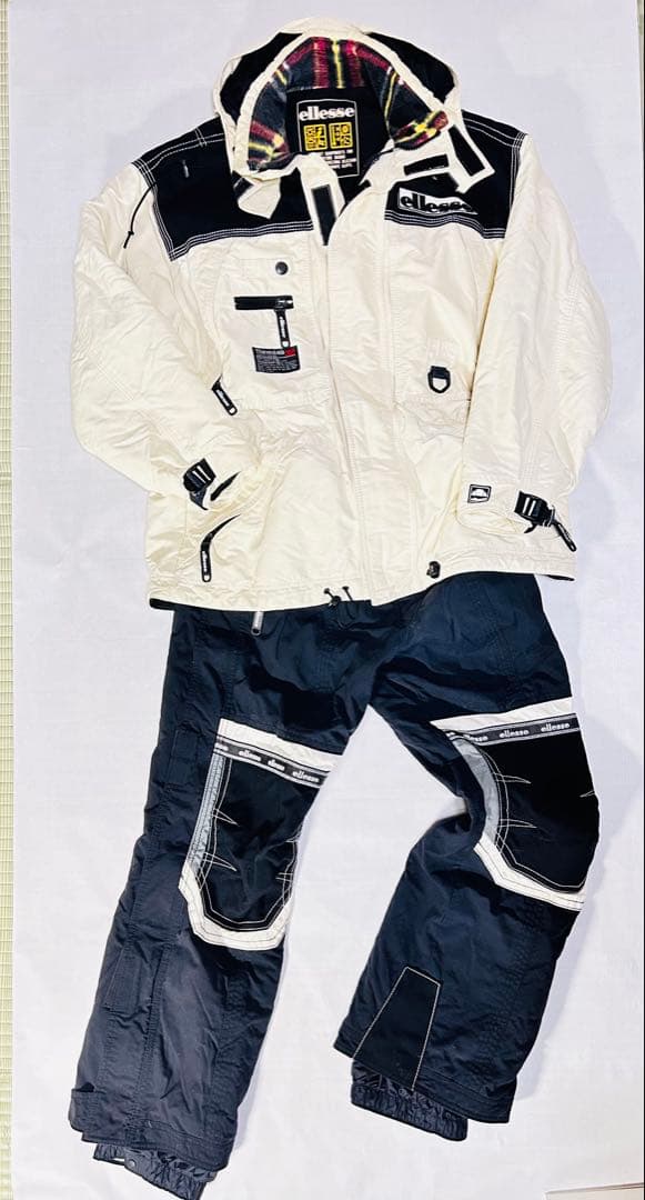 ellesse スキーウェア スキーパンツ　スノーボード　スノーウェア