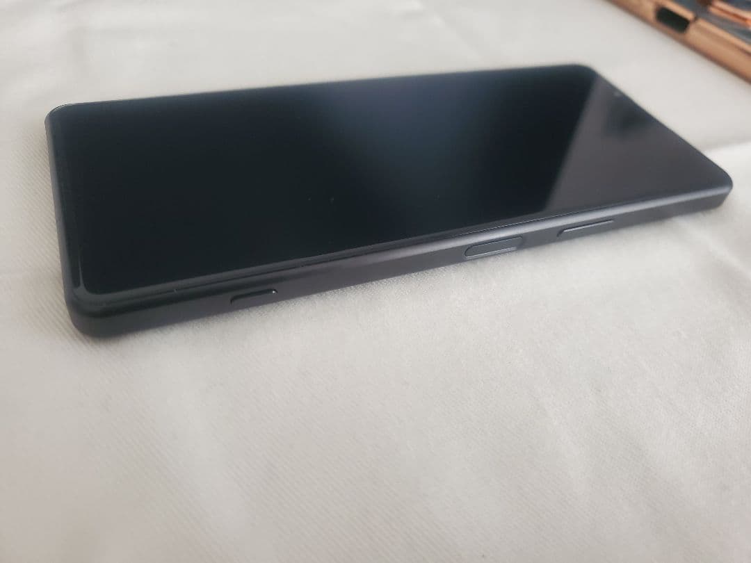 Sony Xperia 5 IV (A204SO) SIMフリー 本体とカバー