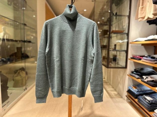 最終価格 “Drumohr Turtleneck Knit – Gray”