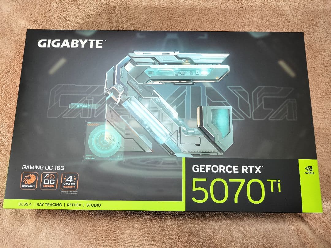 グラフィックボード・グラボ・ビデオカード GeForce RTX5070Ti GV-N507TGAMING OC-16GD