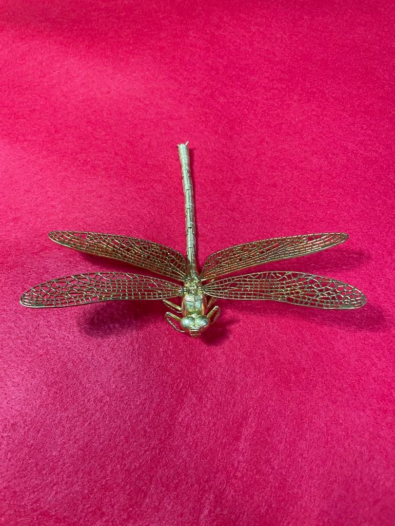 (値引き)自在置物トンボ金属工芸品