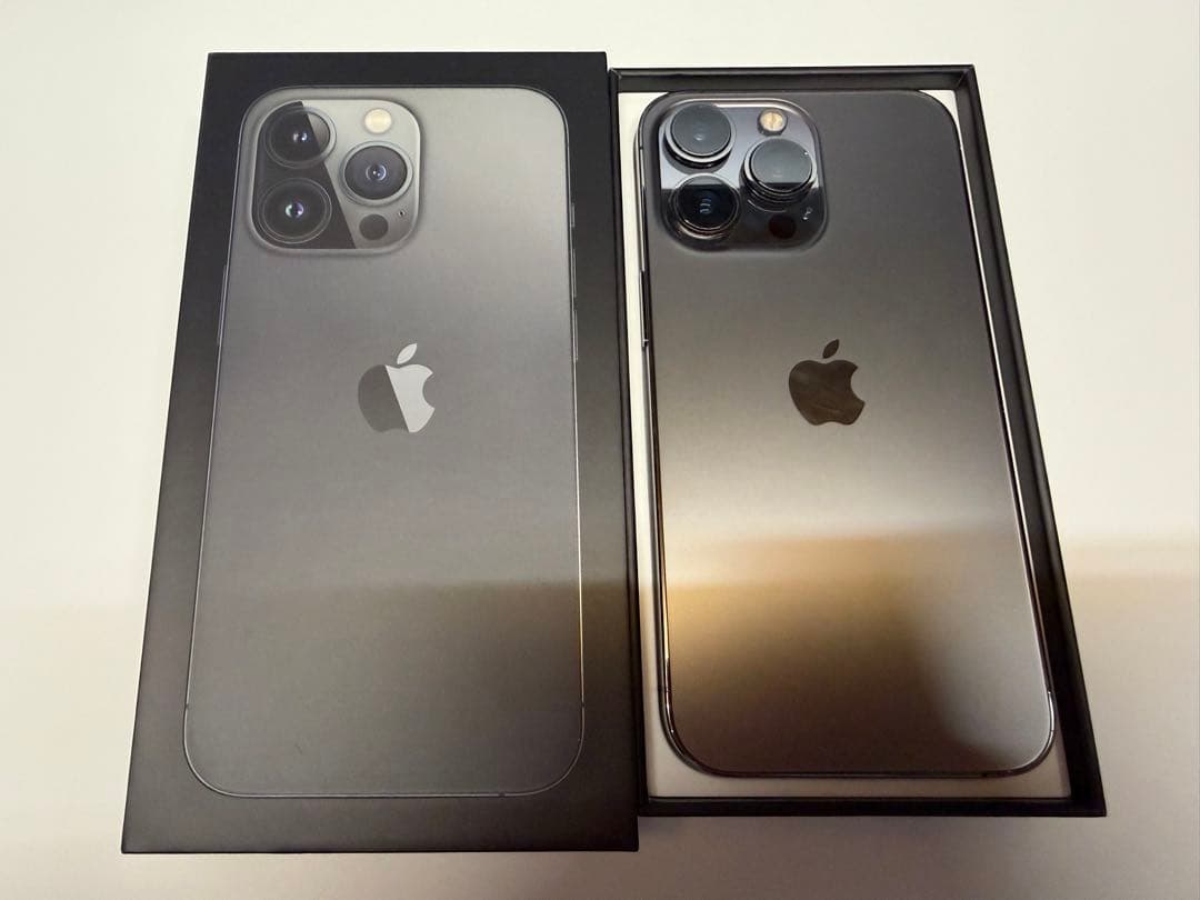 【田中】iPhone13Pro 本体 256GB