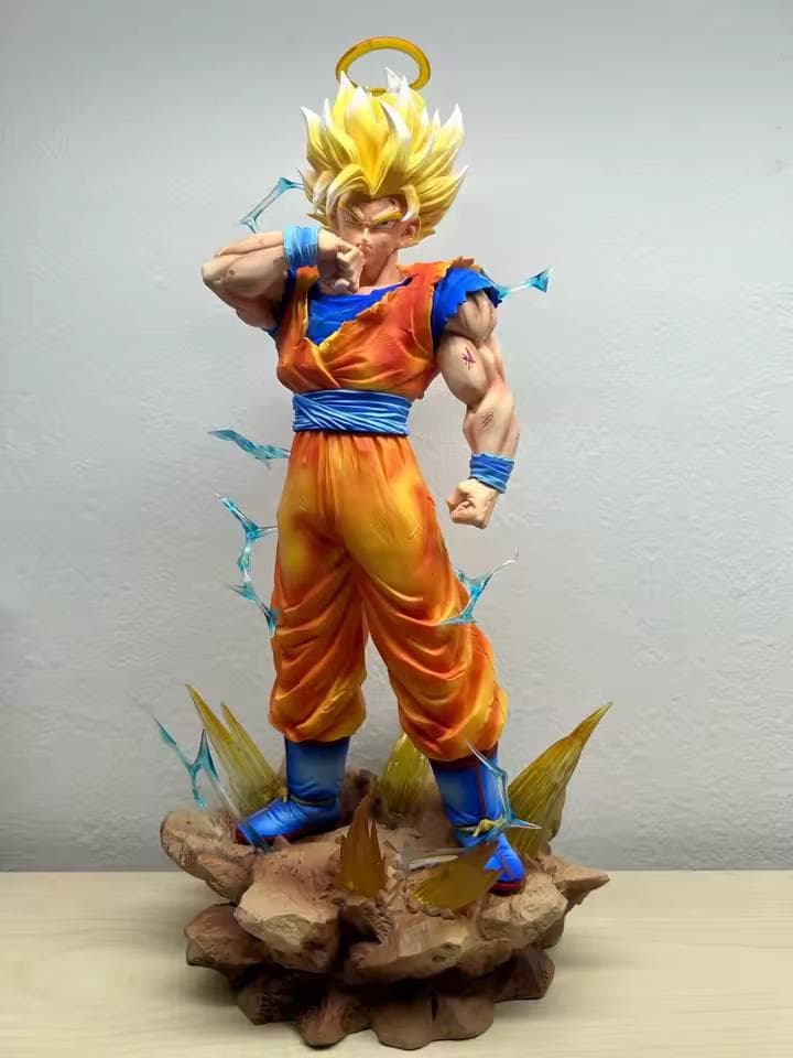 ドラゴンボール　孫悟空 34cm　スーパーサイヤ人２　フィギュア