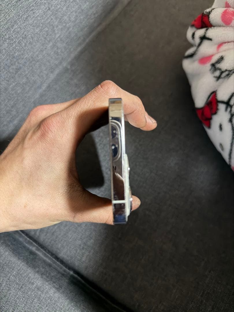 iPhone13pro シルバー 128GB