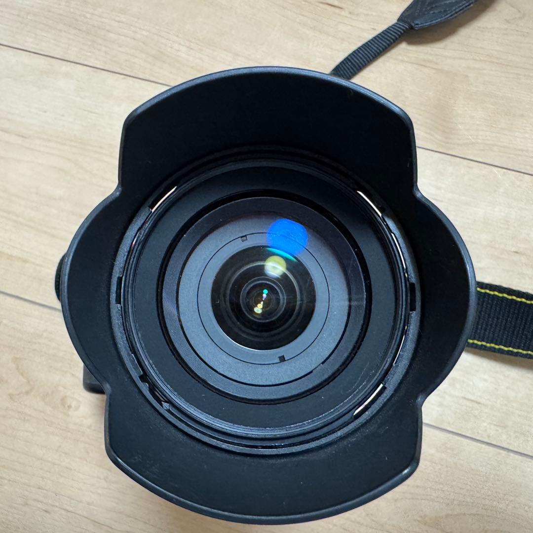 Nikon D5100 レンズ付き オマケ（タムロンレンズ）他バッグ