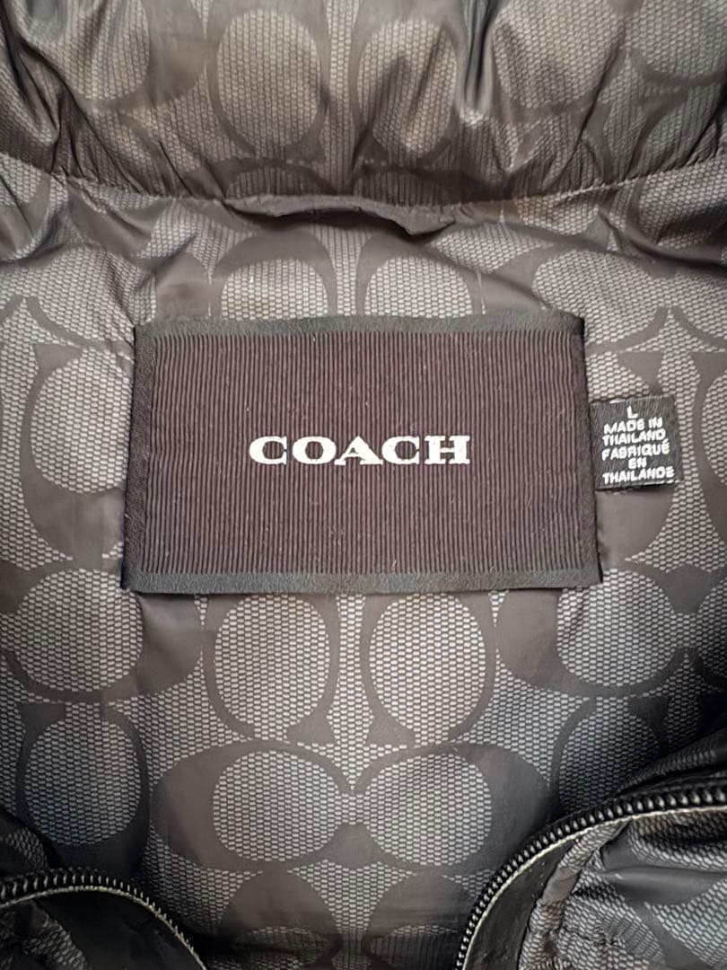 COACH ブラック ダウンベスト