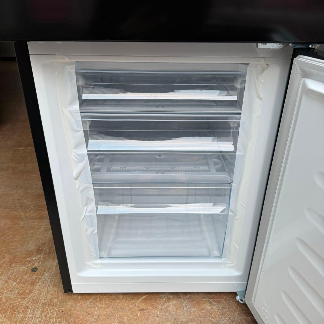 C1141★2023年製★新品.未使用品★ハイセンス冷蔵庫　黒　ブラック　洗濯機